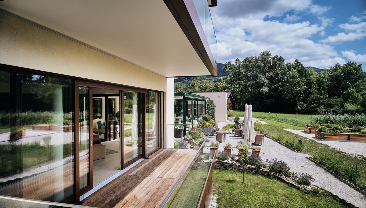 Seehotel Restaurant Lackner Mondsee Exterior photo